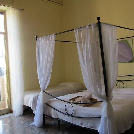 Liberty Apartment *